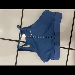 Womens small Nike sports bra